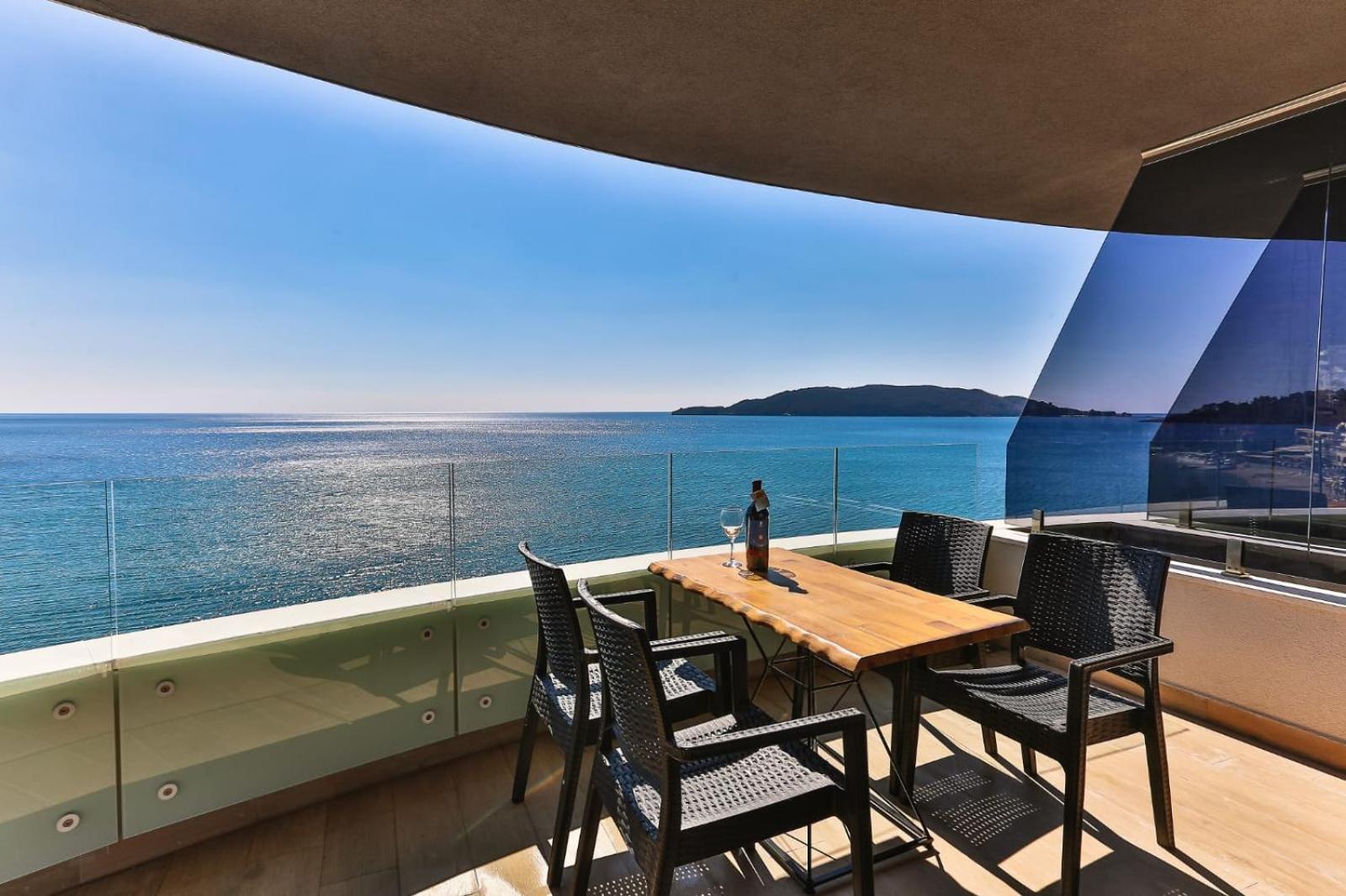 Maresia Boutique Suites بودفا المظهر الخارجي الصورة